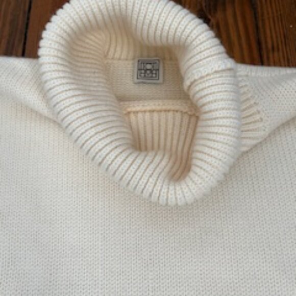 Toteme Signature Wool and Cotton Turtleneck, Cream, XS - Picture 8 of 12